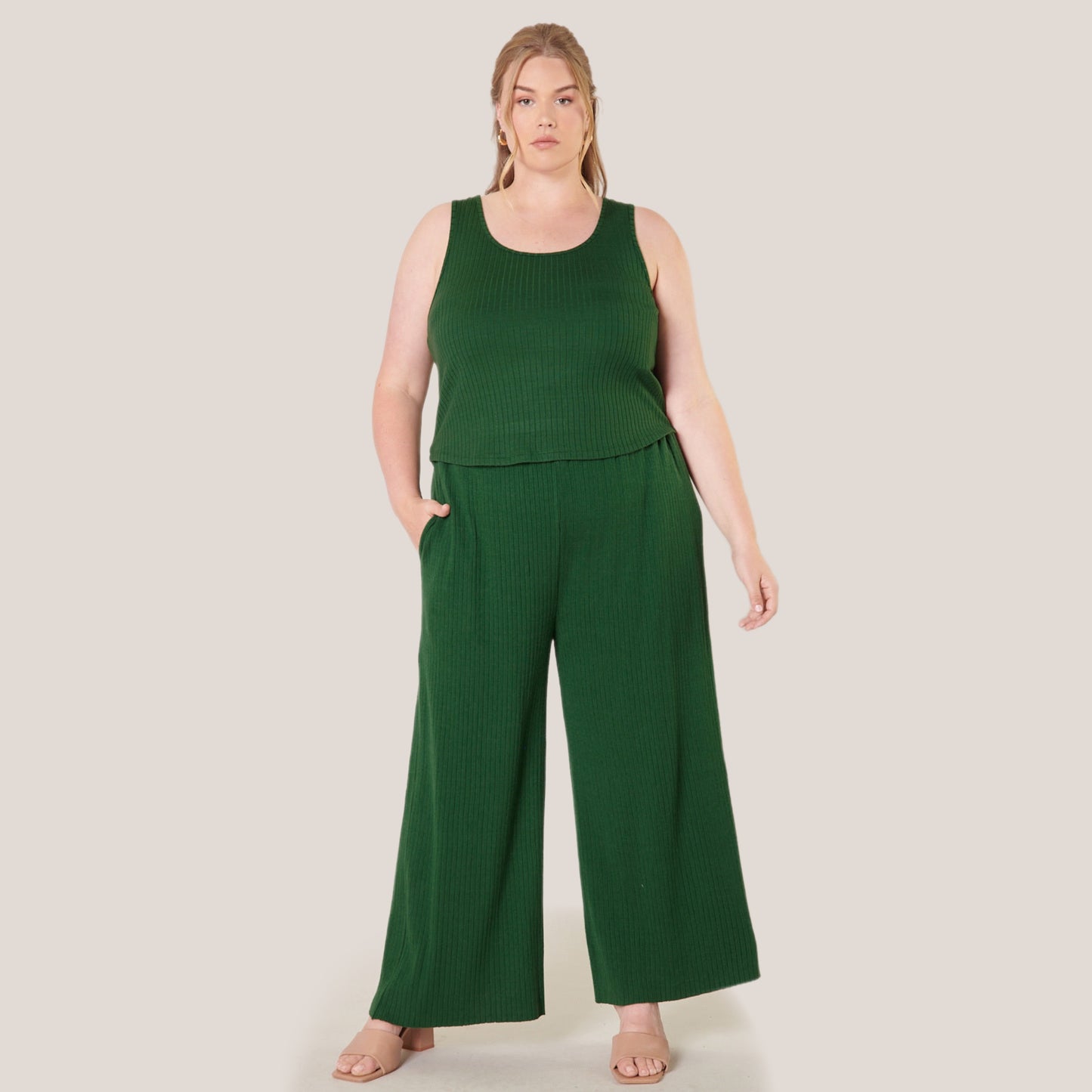 Maggie Wide-Leg Knit Pant (Green)